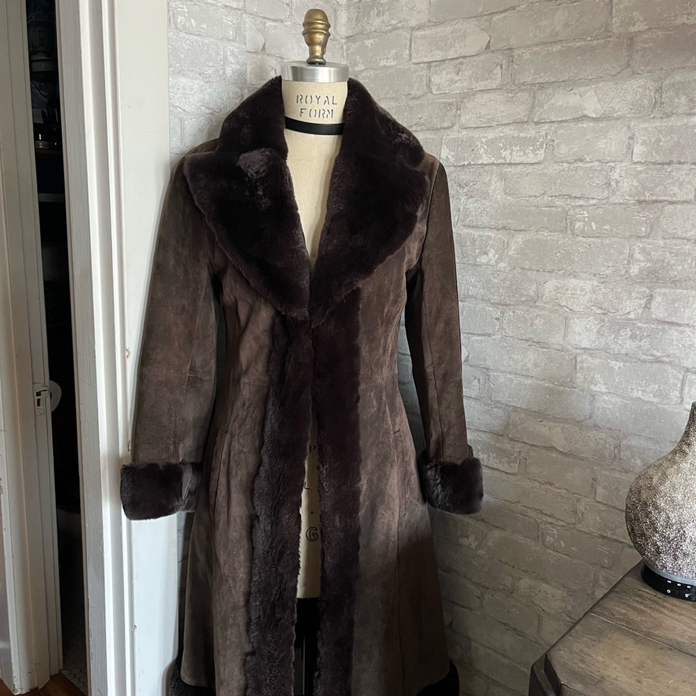 Vintage Dark Brown Leather Jacket with Fur Trim - BCBG MaxAziria